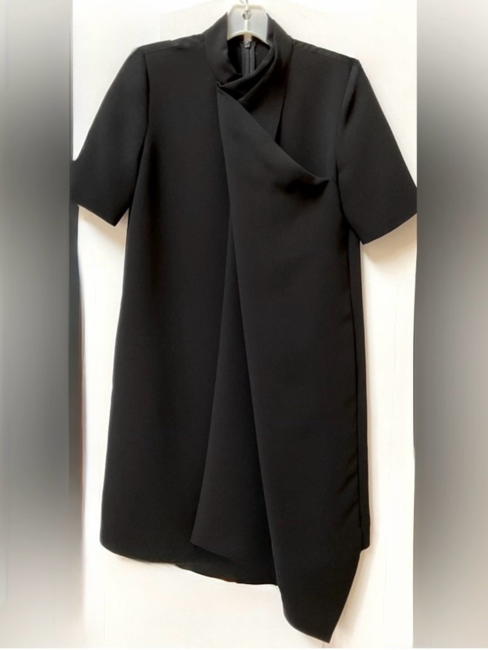 COS Black Short-Sleeve Draped Asymmetric Dress SZ Small
